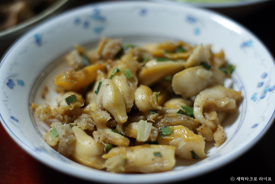 월요일의 피곤함을 날려버린 저녁상