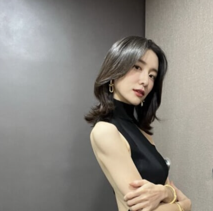 박지현 외모2
