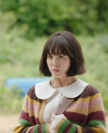 힙하게 한지민 니트