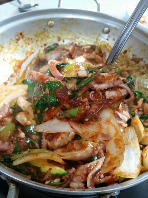 사천 삼천포 해물전골 낙지볶음