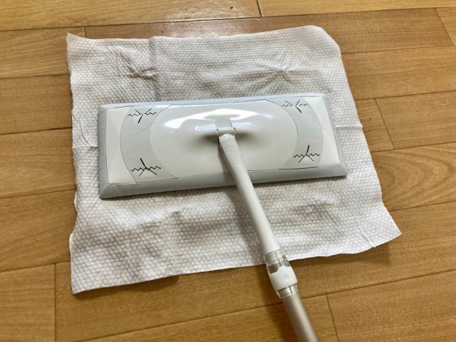 막대걸레 머리카락 청소 마른 물티슈 활용법 청소팁, 집안일팁, 팁줌 매일꿀정보