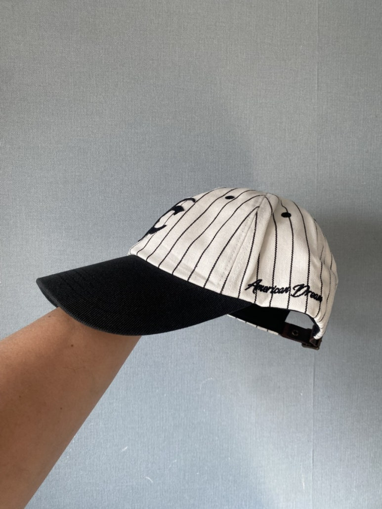 카네라 스트라이프 볼캡 야구 모자 (흰/검)