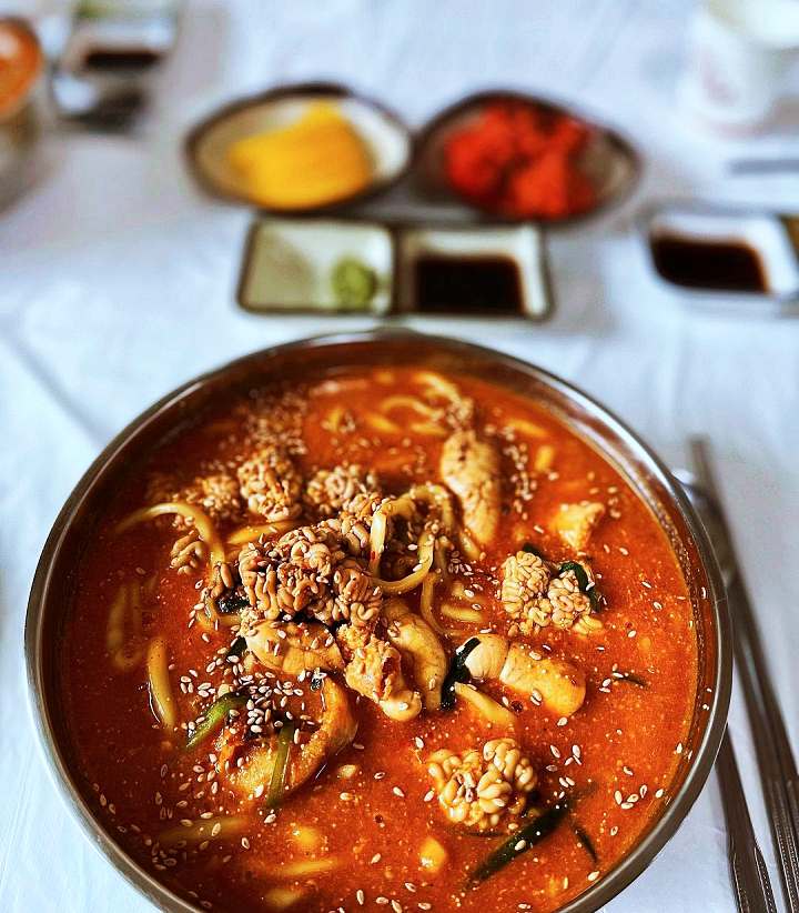 명란장칼국수 명태지리칼국수 칼국수 대박의 기술 명태 장칼국수 강원 속초 맛집 추천