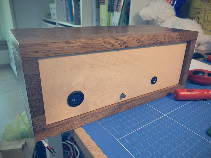 멀바우 뒷면 가공