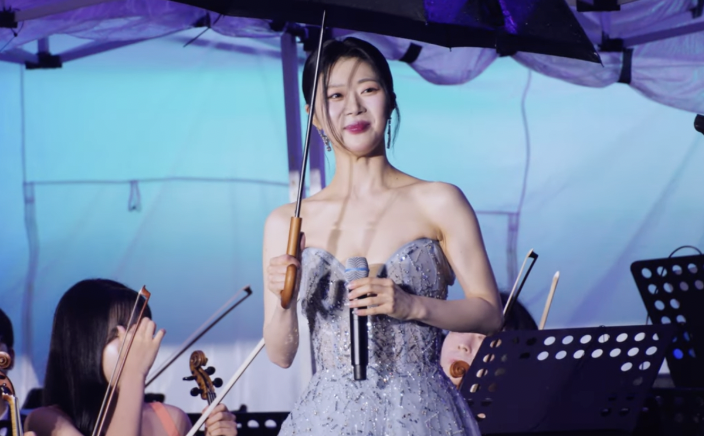복지은(소프라노)