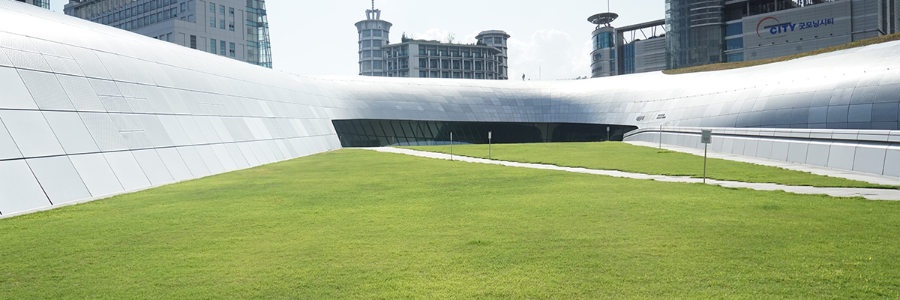 동대문디자인플라자 - 인공과 자연을 연결하는 잔디언덕