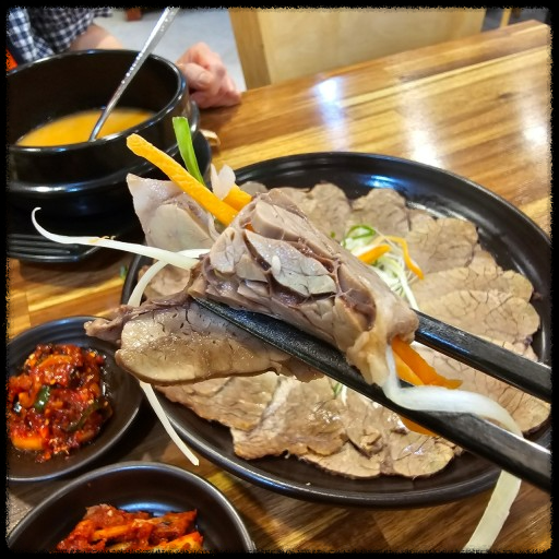 생생정보 오늘의 장사의 신 &ndash; 힘을 주는 겨울 보양식&amp;#44; 도가니탕