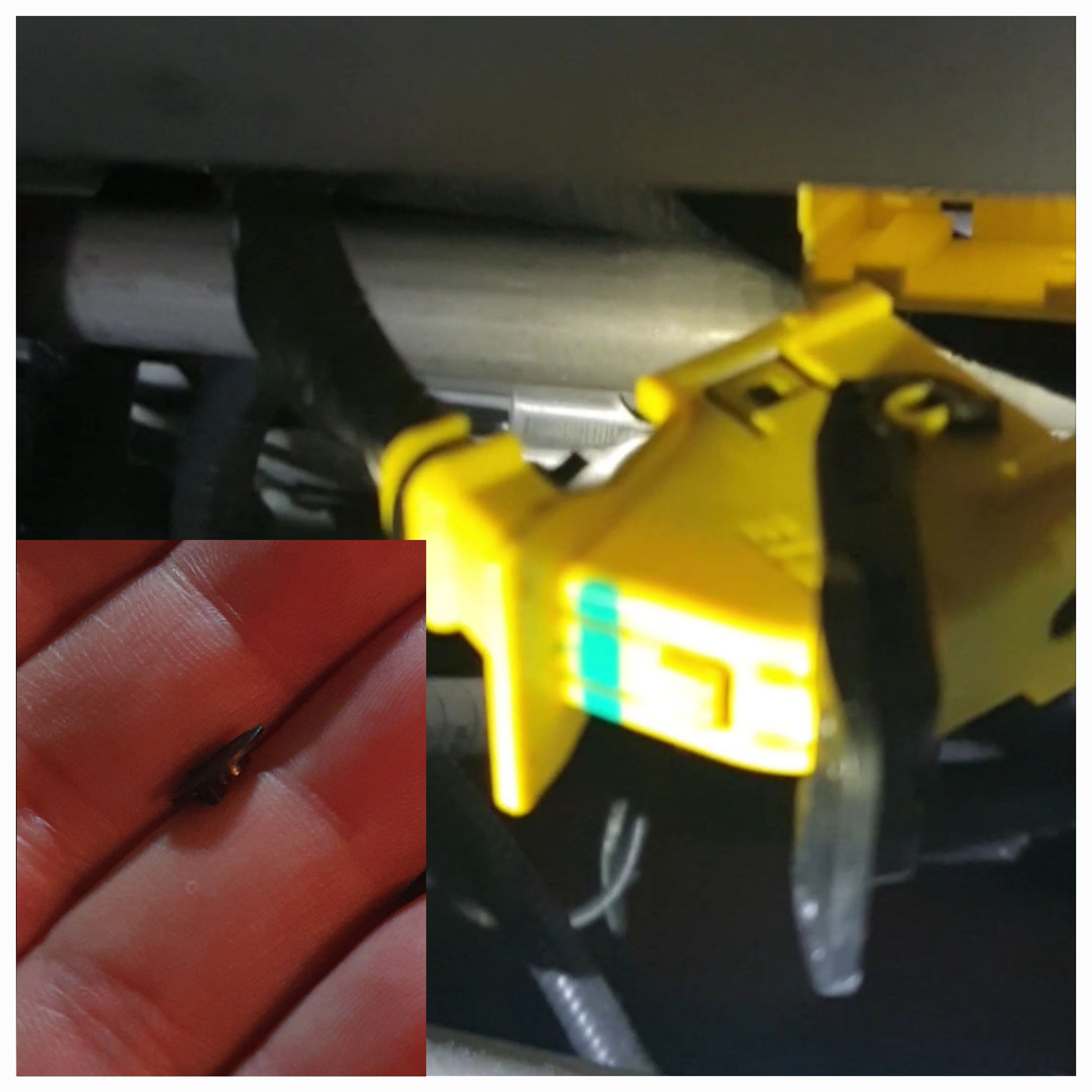 힘조절 안하면, 저처럼 걸쇠부분이 부러질수 있으니.. 살살 하시길 바랍니다. 사실 부러지긴 했어도 사용상 문제는 없습니다.