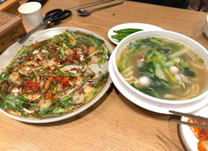 조조칼국수 본점