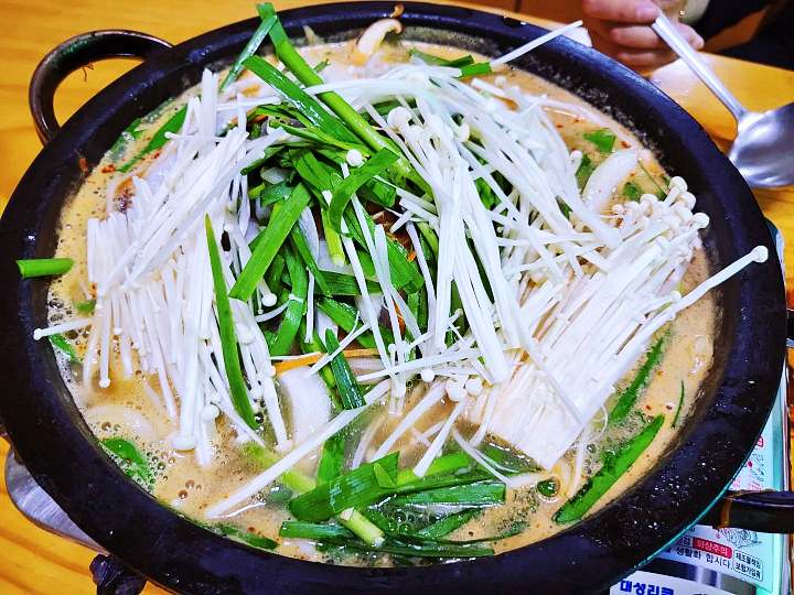 토요일은 밥이좋아 토밥 예산 리솜 스파 캐슬 맛집 추천 토밥좋아 위치