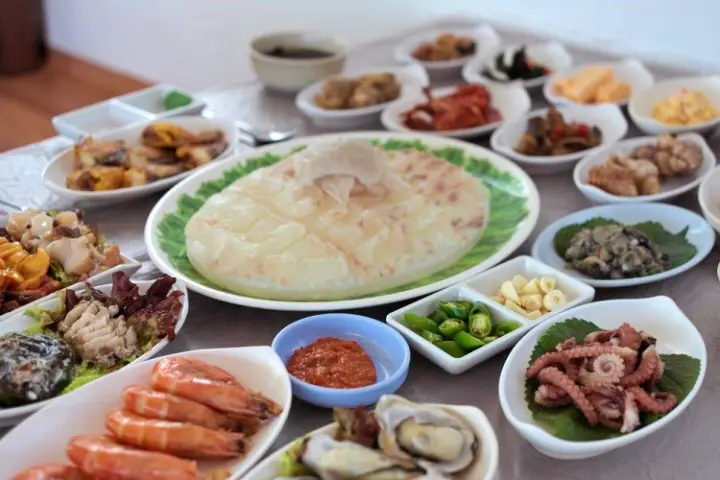 선주 직영 아나고 구이 우럭 한 상 간장게장 추천 식당 태안 만리포해수욕장 맛집