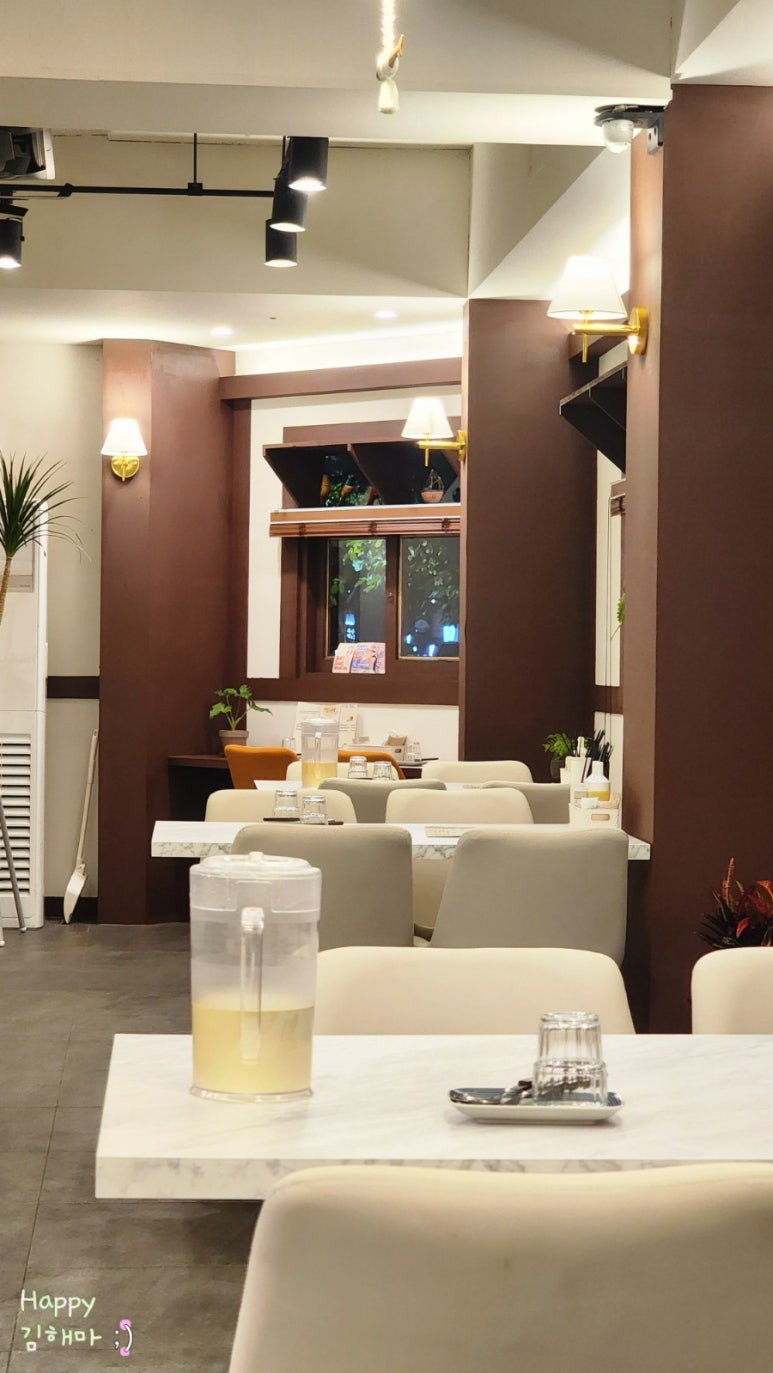 일산 밤리단길 인기 맛집 식당두루미