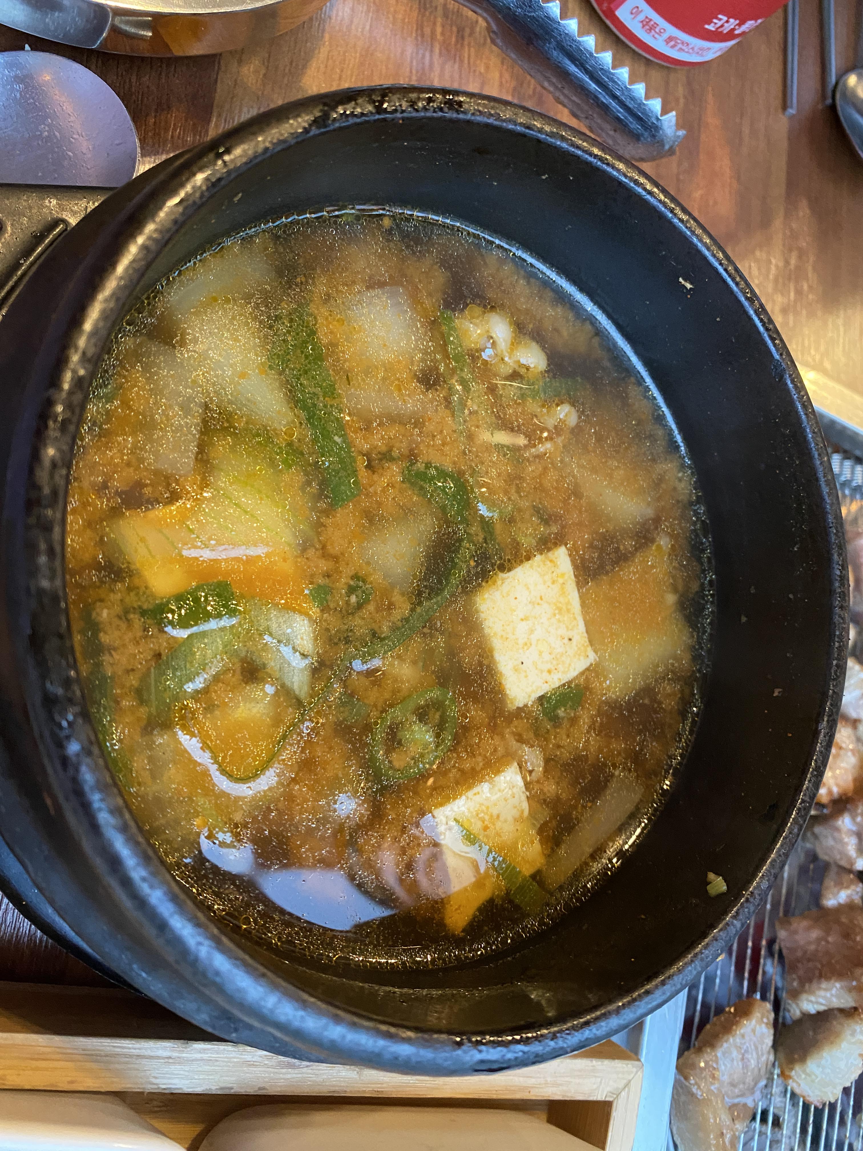 찬미돼지 된장찌개