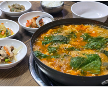 [생방송투데이 인생식당] 평창 닭도리탕 명소 ‘산밑에집’ 예약 방법·위치 총정리!