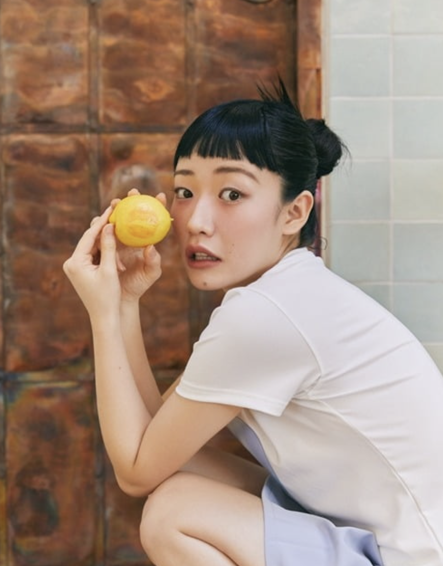 심달기 화보