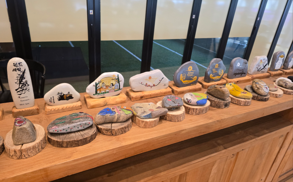 파주 아이스타일 카페내부 사진