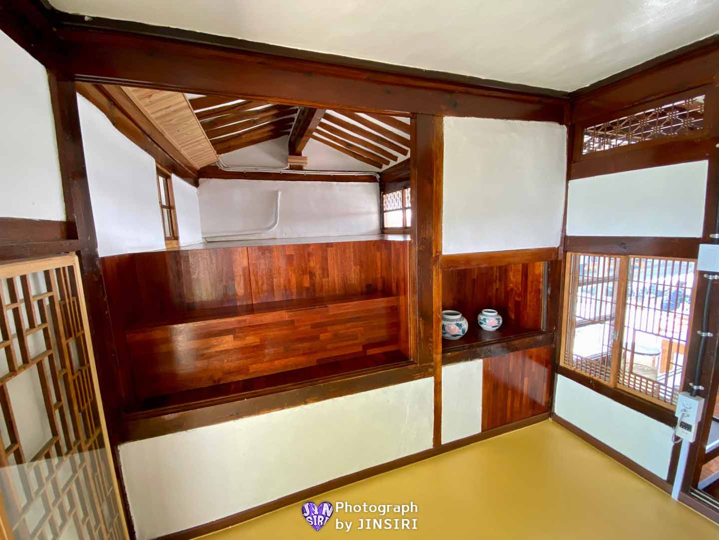 κ²½λΆ μλ ν«ν μ μ λ² μ΄μ»€λ¦¬μΉ΄ν μκ°ν
 λ°μ΄νΈ λͺ¨μ