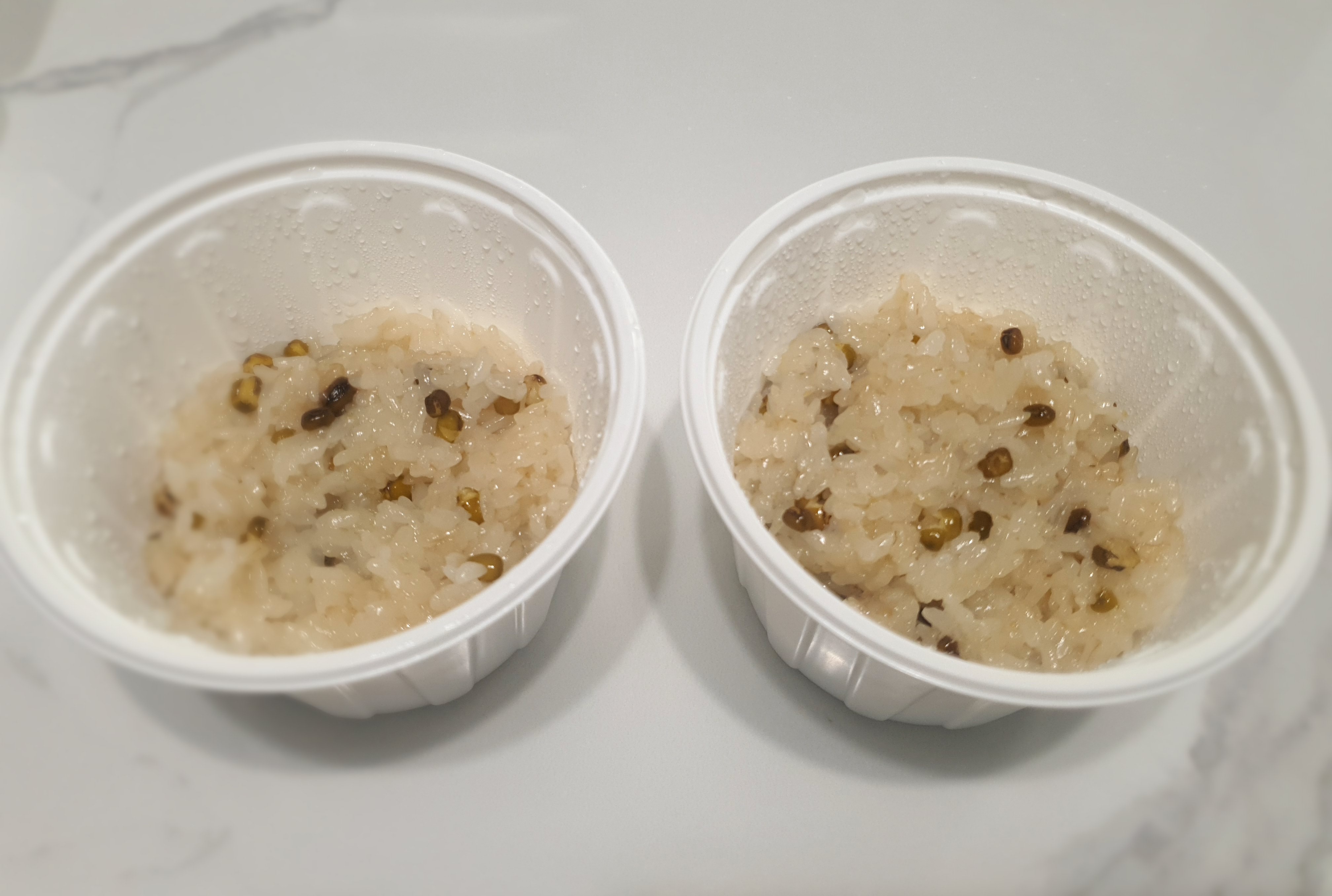 찰밥은-따로-왔어요.