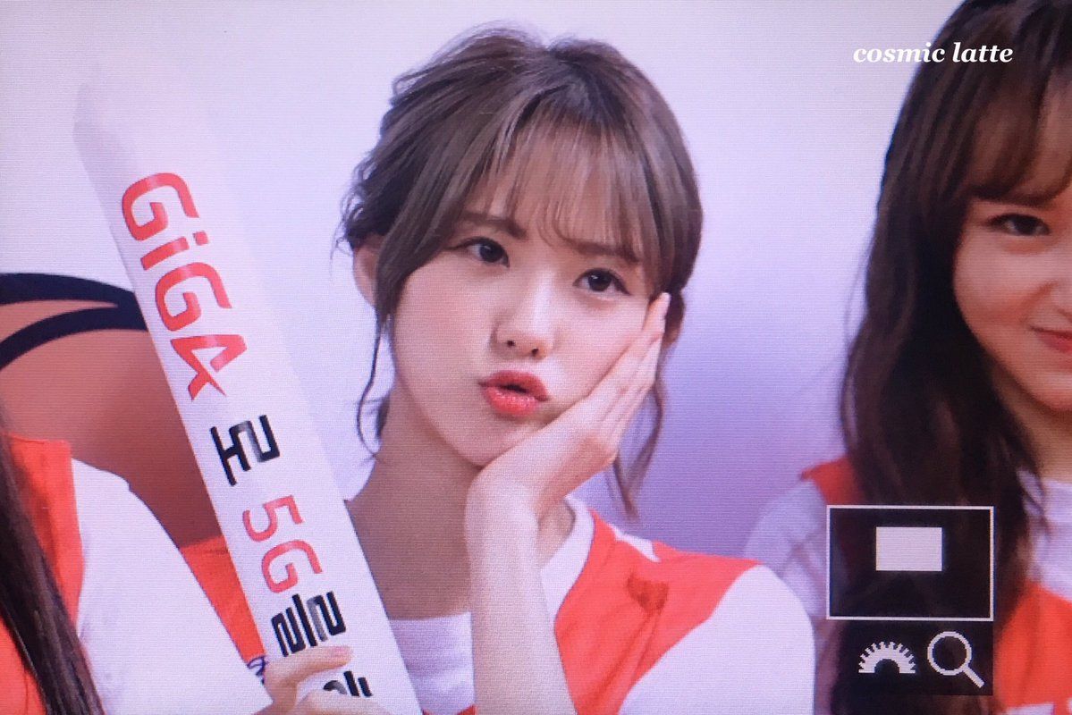 우주소녀 루다 인스타그램 사진 몸매