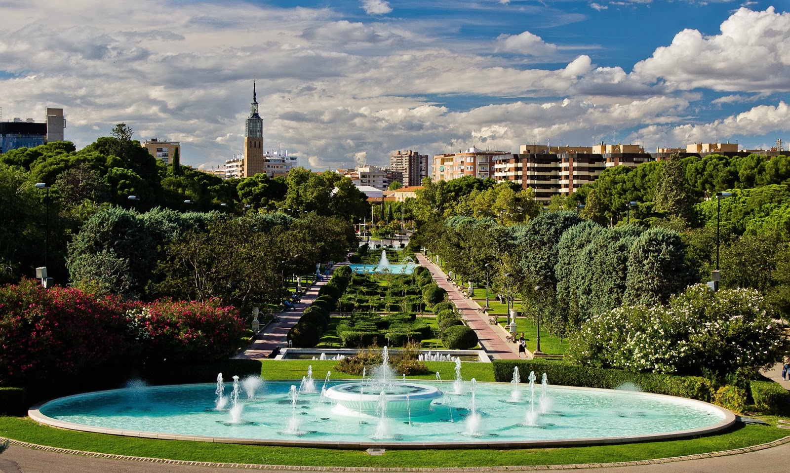 Parque Grande Jos&eacute; Antonio Labordeta