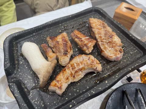 경기 여주 황학산 식당 황칠숙성삼겹살