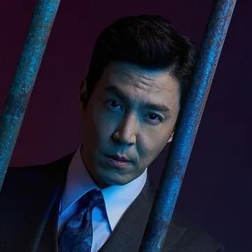 닥터프리즈너의 주인공 최원영의 대표 홍보 포스터입니다. 이재준 역을 맡았습니다.