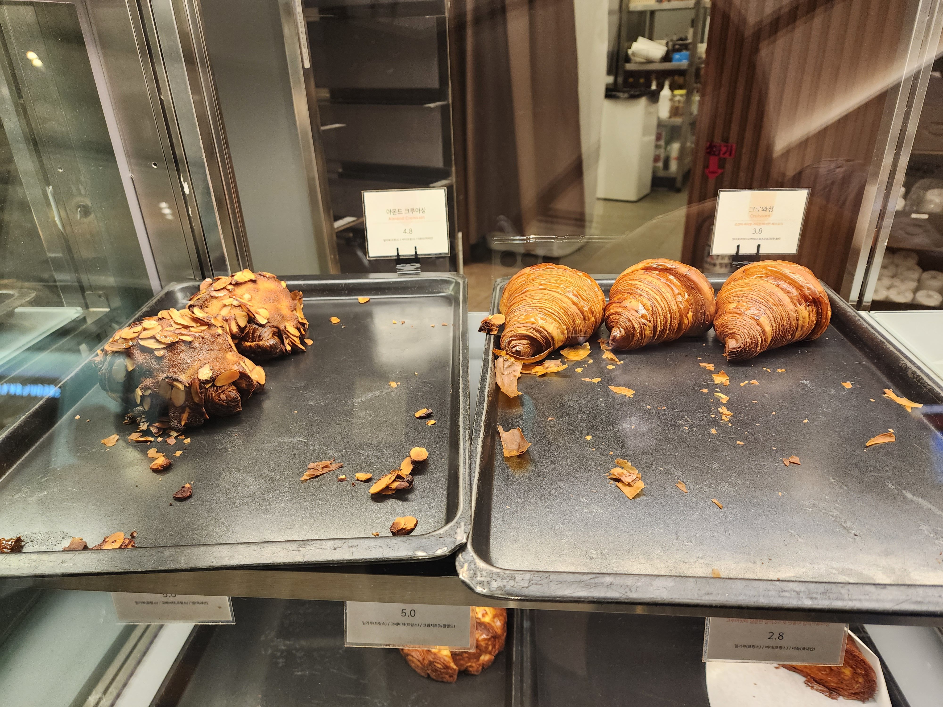 롯데월드몰 카페