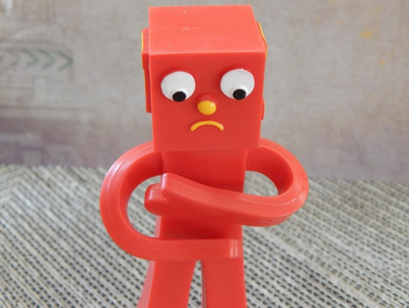 배가 아픈 모습