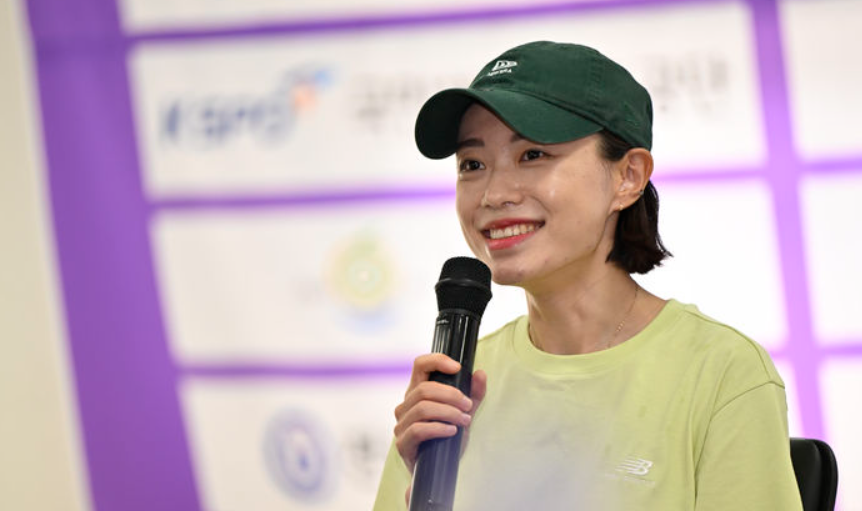 김예지 루이비통