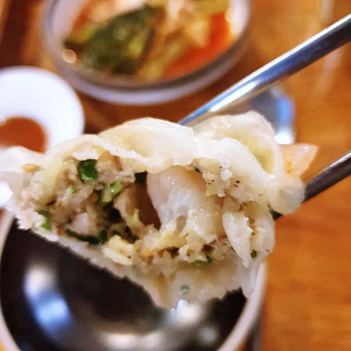 식객 허영만 백반기행 박은영 편 동치미 막국수 메밀 칼국수 새우 교자 만두 직화 불고기 관악 신림 맛집 소개