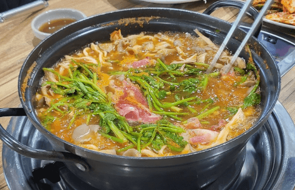 생생정보통 얼큰샤부칼국수 파주 손칼국수 맛집