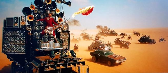 매드맥스-퓨리오사-분노의도로