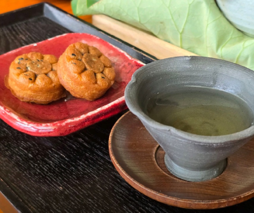 부여-연꽃차-연꽃빵-백제향