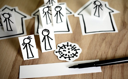 가슴 성형 수술의 부작용 및 리스크