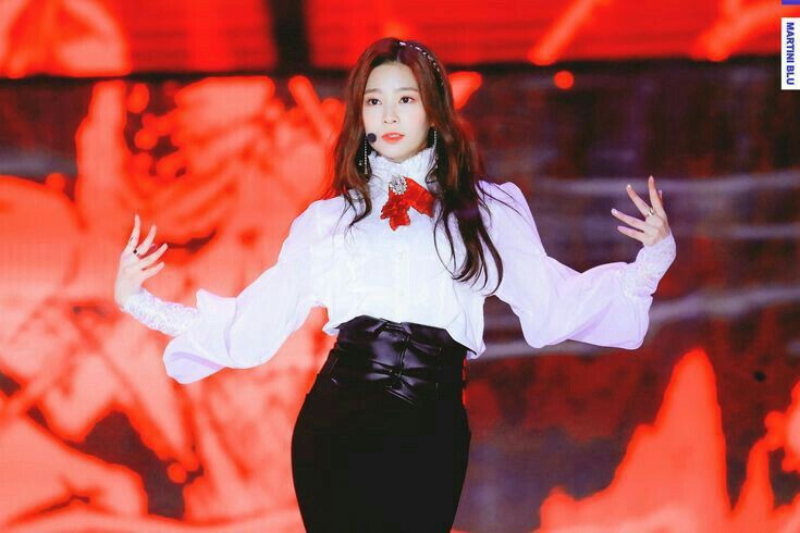 아이즈원 김민주 최애사진
