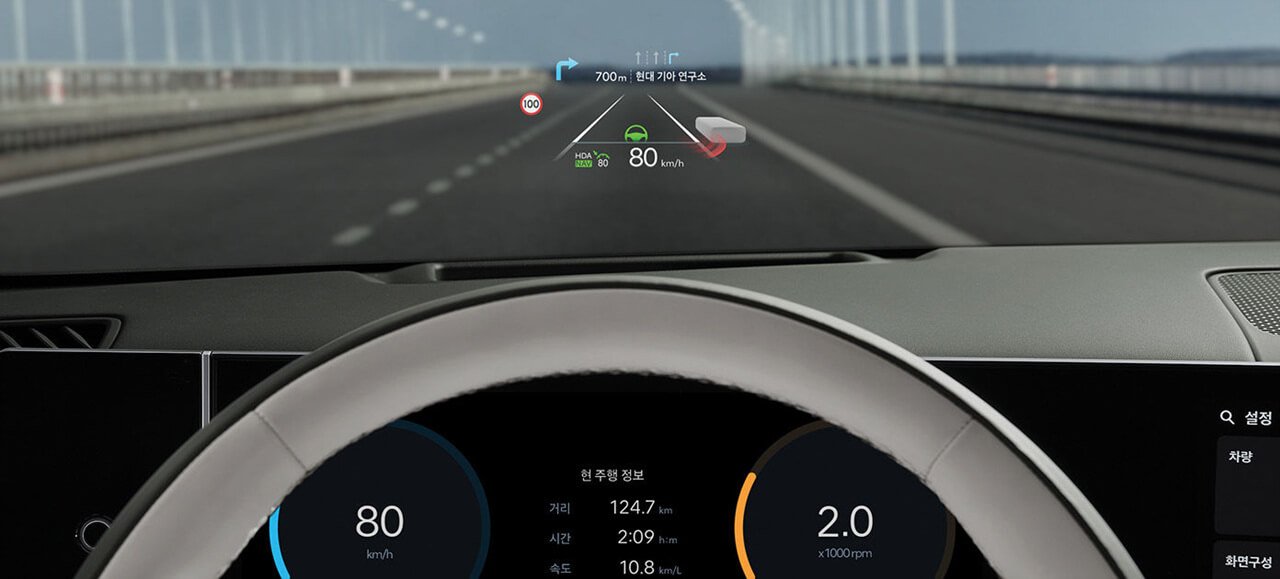 2025년 싼타페 하이브리드 내부