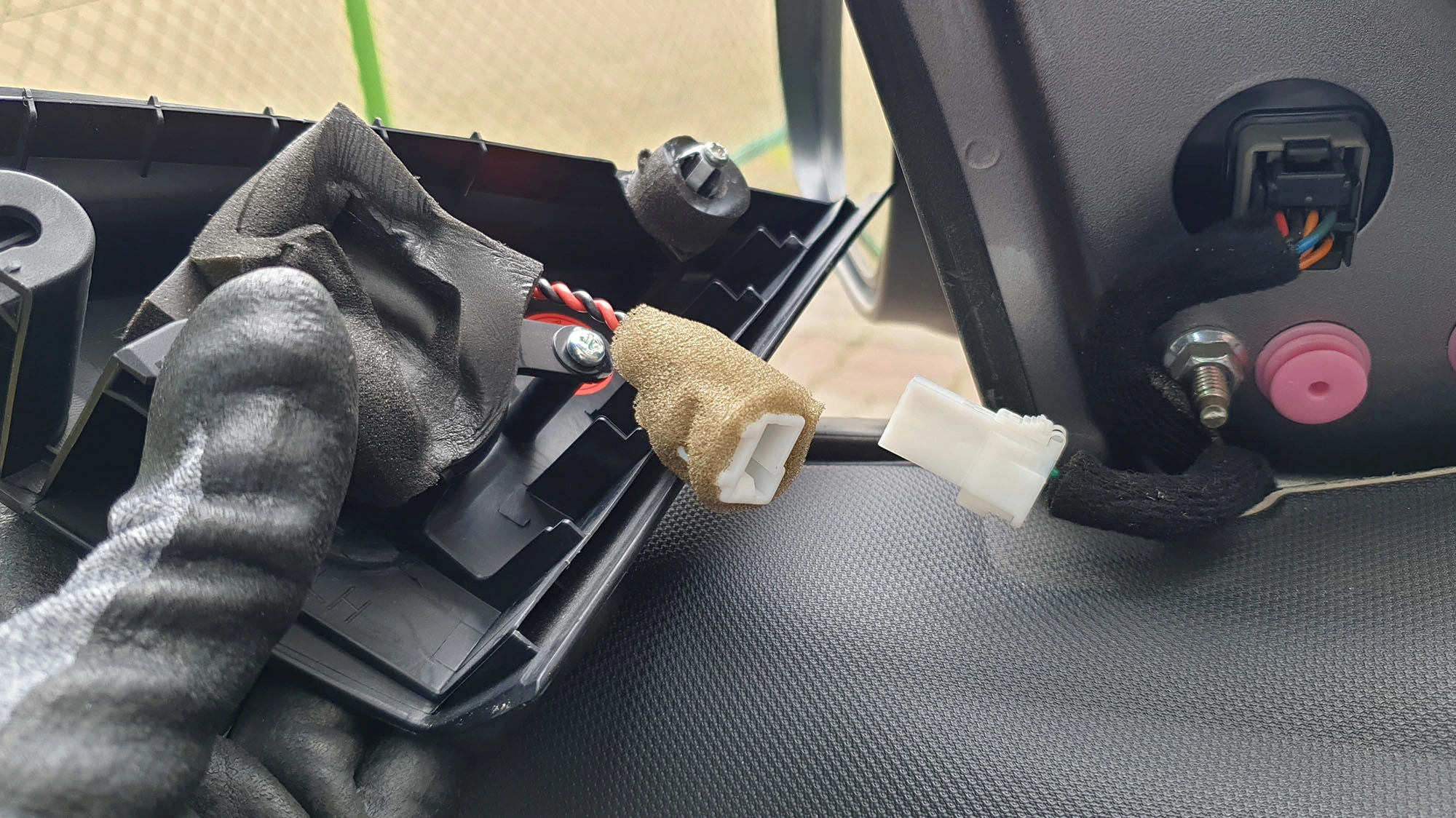 스피커 잭 분리 모습