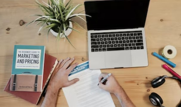 마케팅-공부중인-이미지