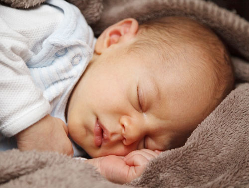 신생아 웃는 시기