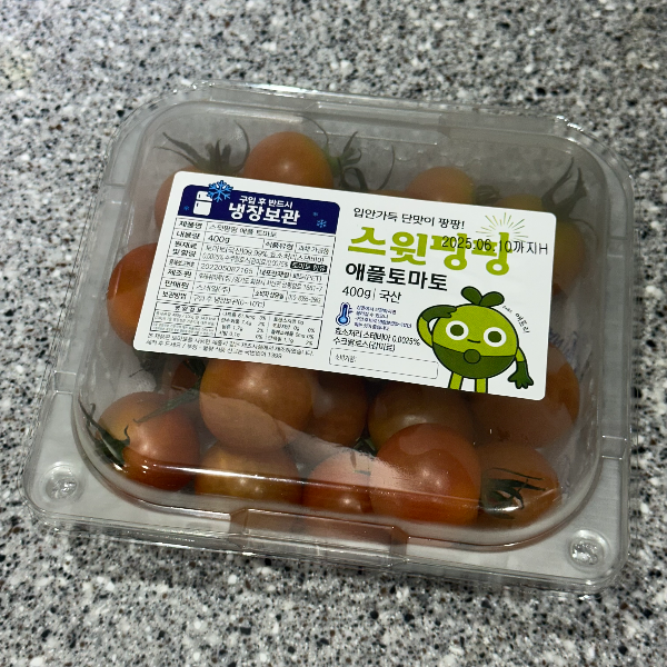 팩으로 포장된 애플토마토 사진
