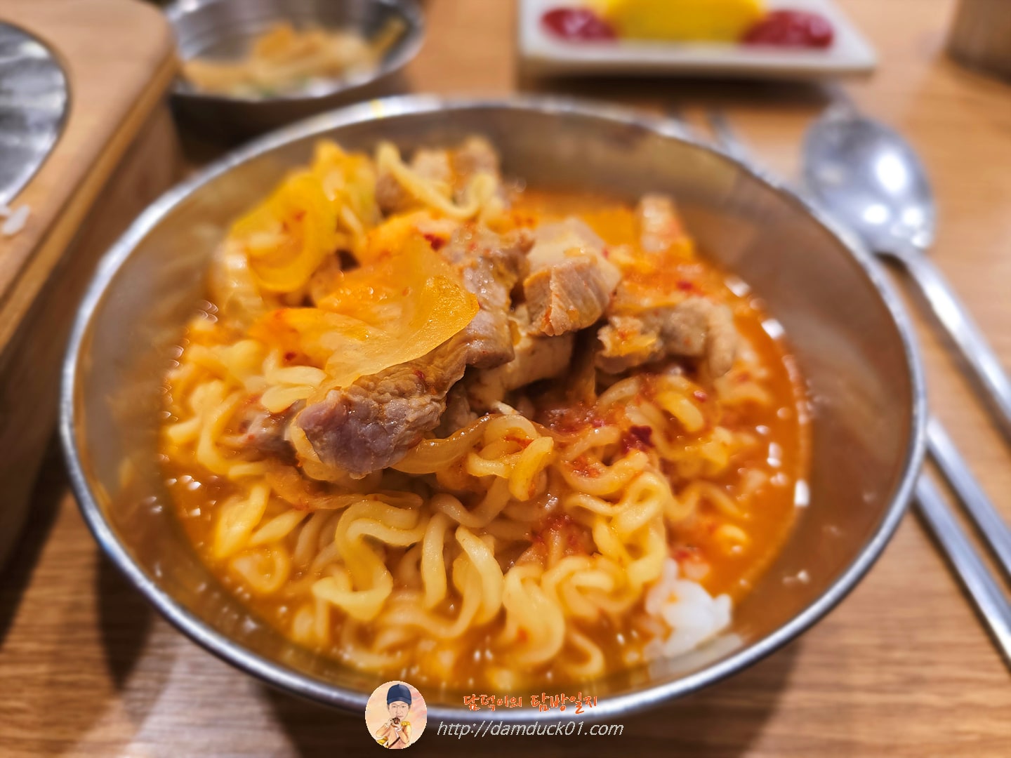 고기 김치찌개