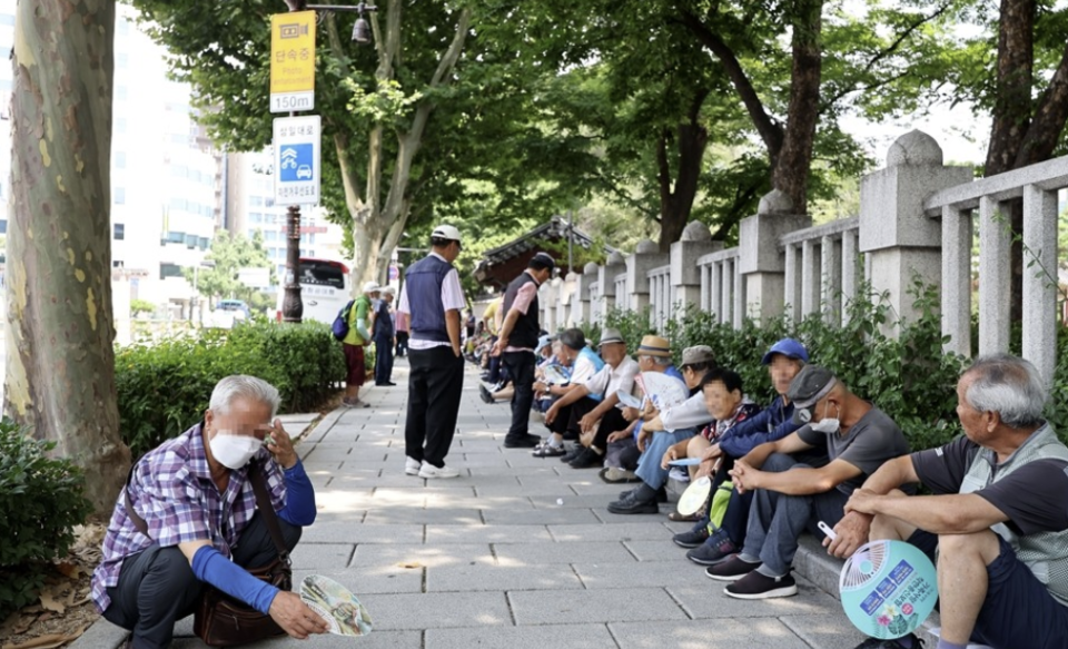 60세 이상 고용지원금 지금 바로 신청하는 방법