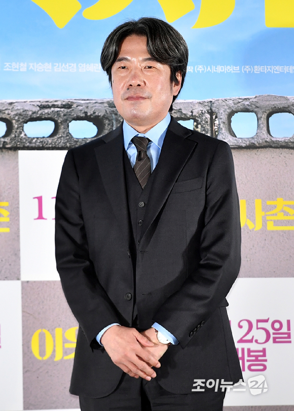 배우 오달수가 11일 서울 용산 CGV에서 열린 영화 &#39;이웃사촌(감독 이환경)&#39; 언론시사회 및 기자간담회에서 포즈를 취하고 있다. [사진=조이뉴스24 DB]