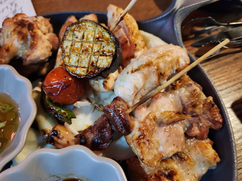 홍대 이자카야 꼬치집 '히노토리'