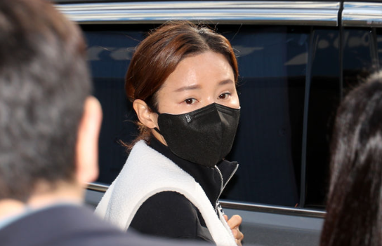 전청조에 4억 벤틀리 받은 남현희&#44; &#39;김영란법&#39; 위반 신고