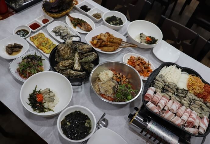 생방송투데이 투데이이슈 통영 굴요리 전문점 굴삼합 한마음 식당