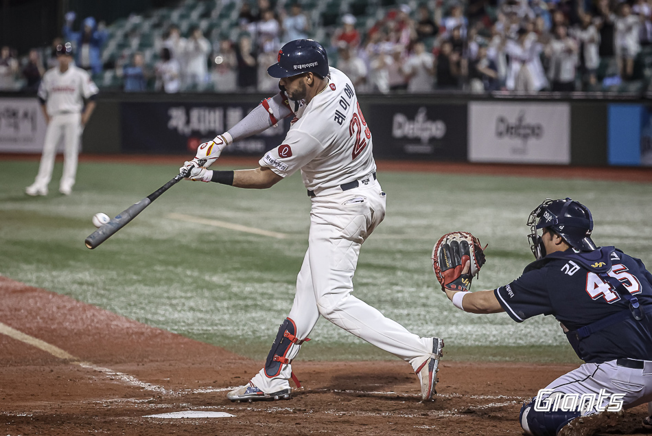 부산 롯데 레이예스