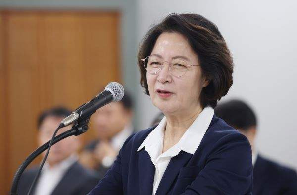 추미애 소방 재정 빨대 발언 논란 총정리｜윤성근 1인 시위&middot;소방노조 사과 요구&middot;민주당 사과&middot;소방예산 1조 6000억