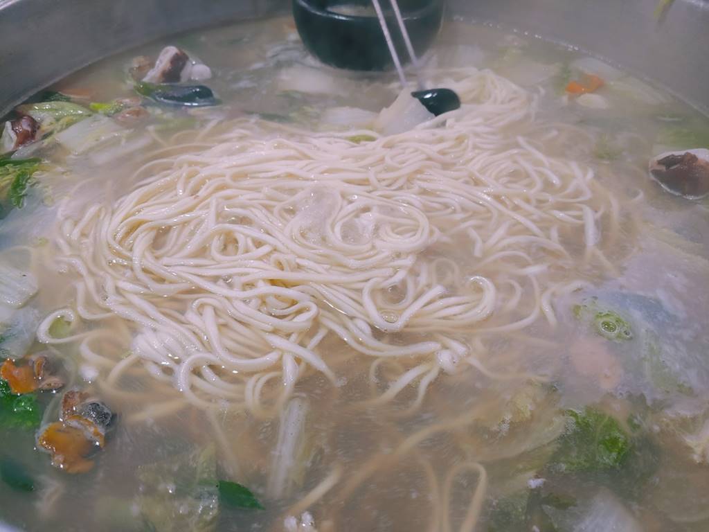 조개전골 칼국수