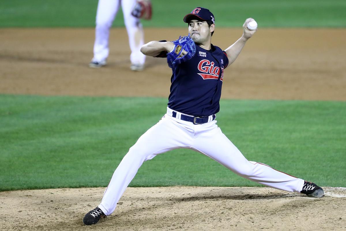 전 프로야구 선수 장원삼